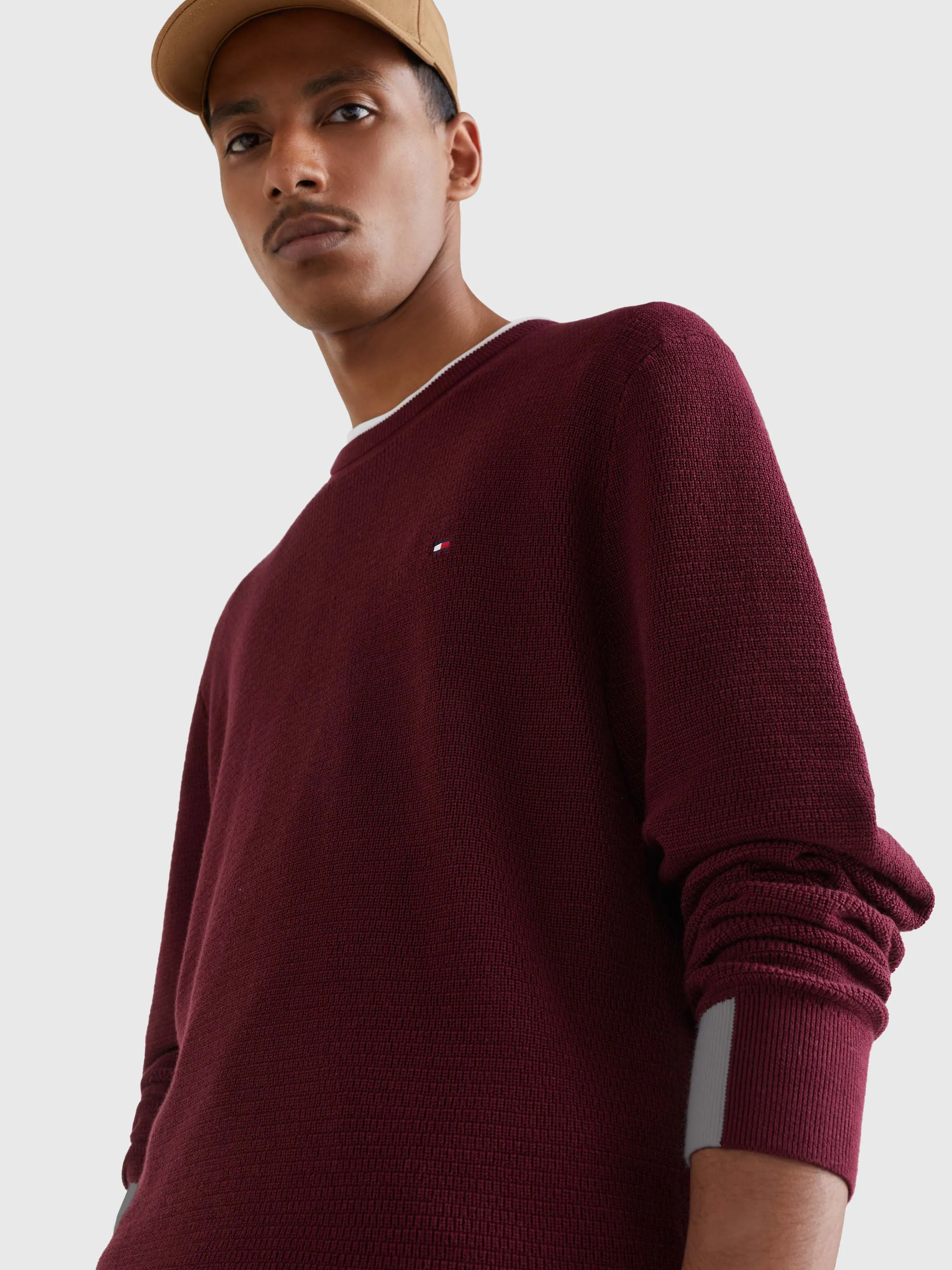 Colour-Blocked Crew Neck Jumper | Sweatshirts & Hoodies | Tommy Hilfiger