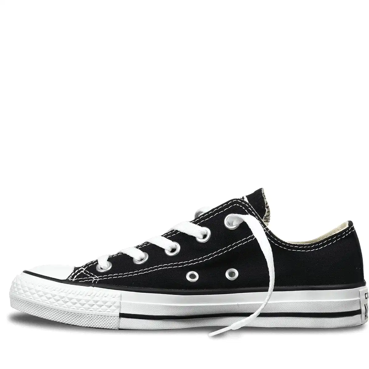 CONVERSE WOMEN'S CHUCK TAYLOR ALL STAR LOW TOP BLACK/WHITE SHOE