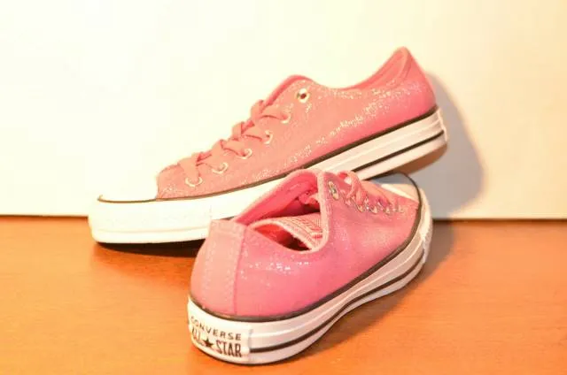 Converse women's ctas ox mod pink/black/white sneaker size 7.5