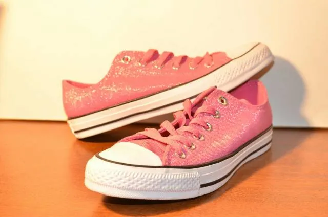 Converse women's ctas ox mod pink/black/white sneaker size 7.5