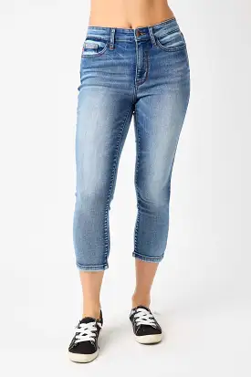 Judy Blue Mid-Rise Contrast Wash Capri