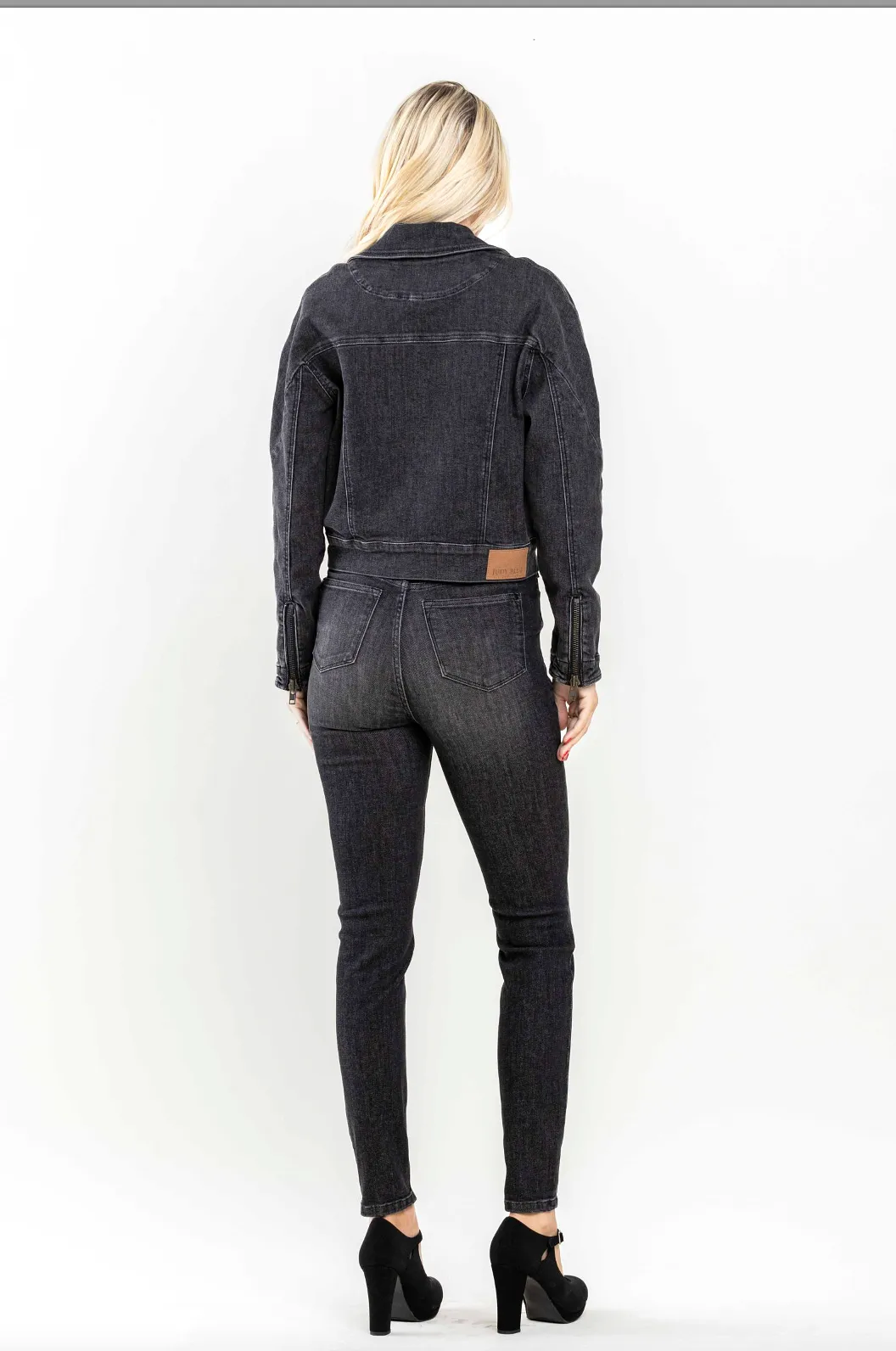 Judy Blue Tummy Control Black Wash Skinny Jeans