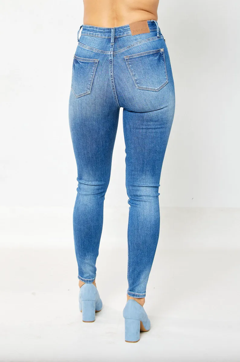 Judy Blue Tummy Control Classic Skinny Jeans