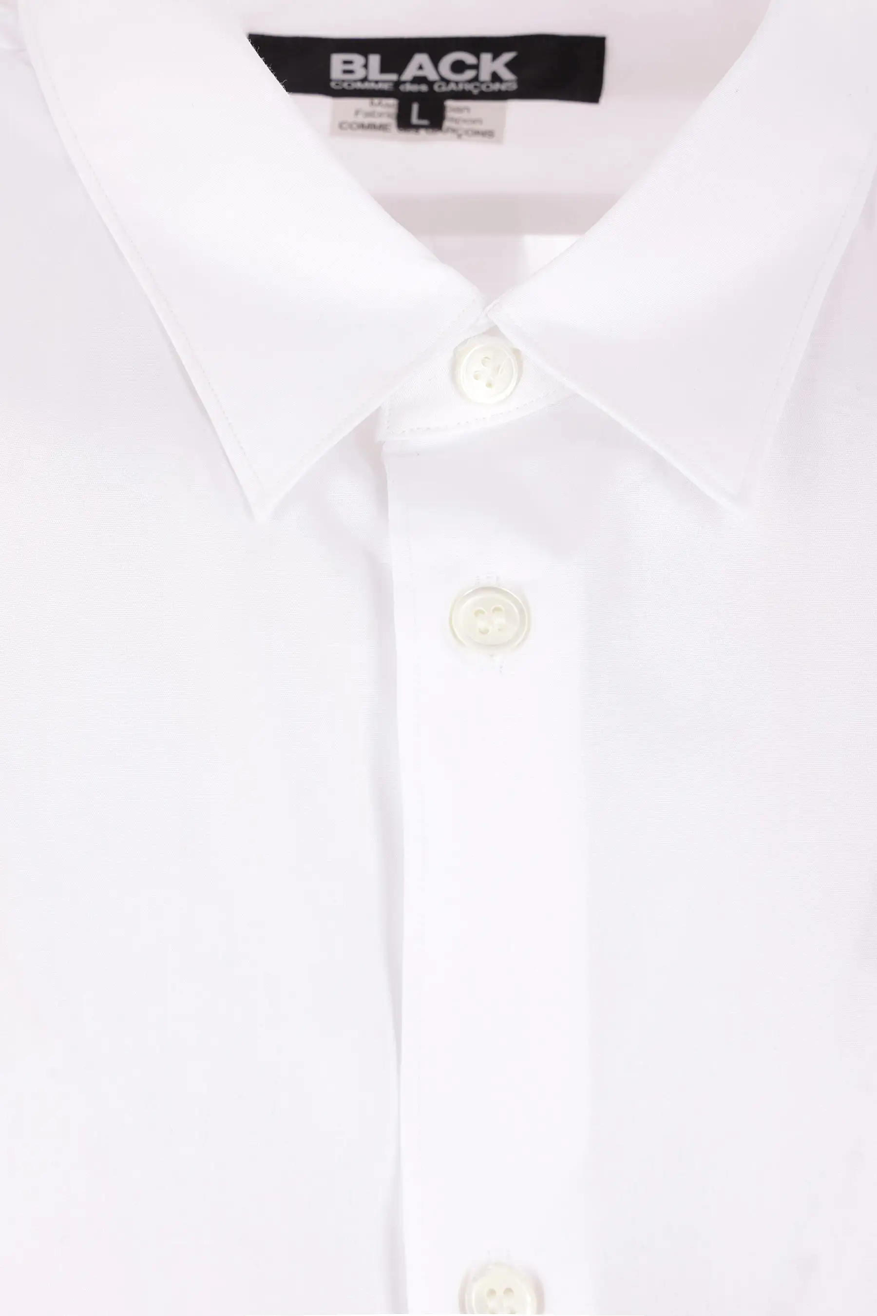 poplin shirt with cut-out