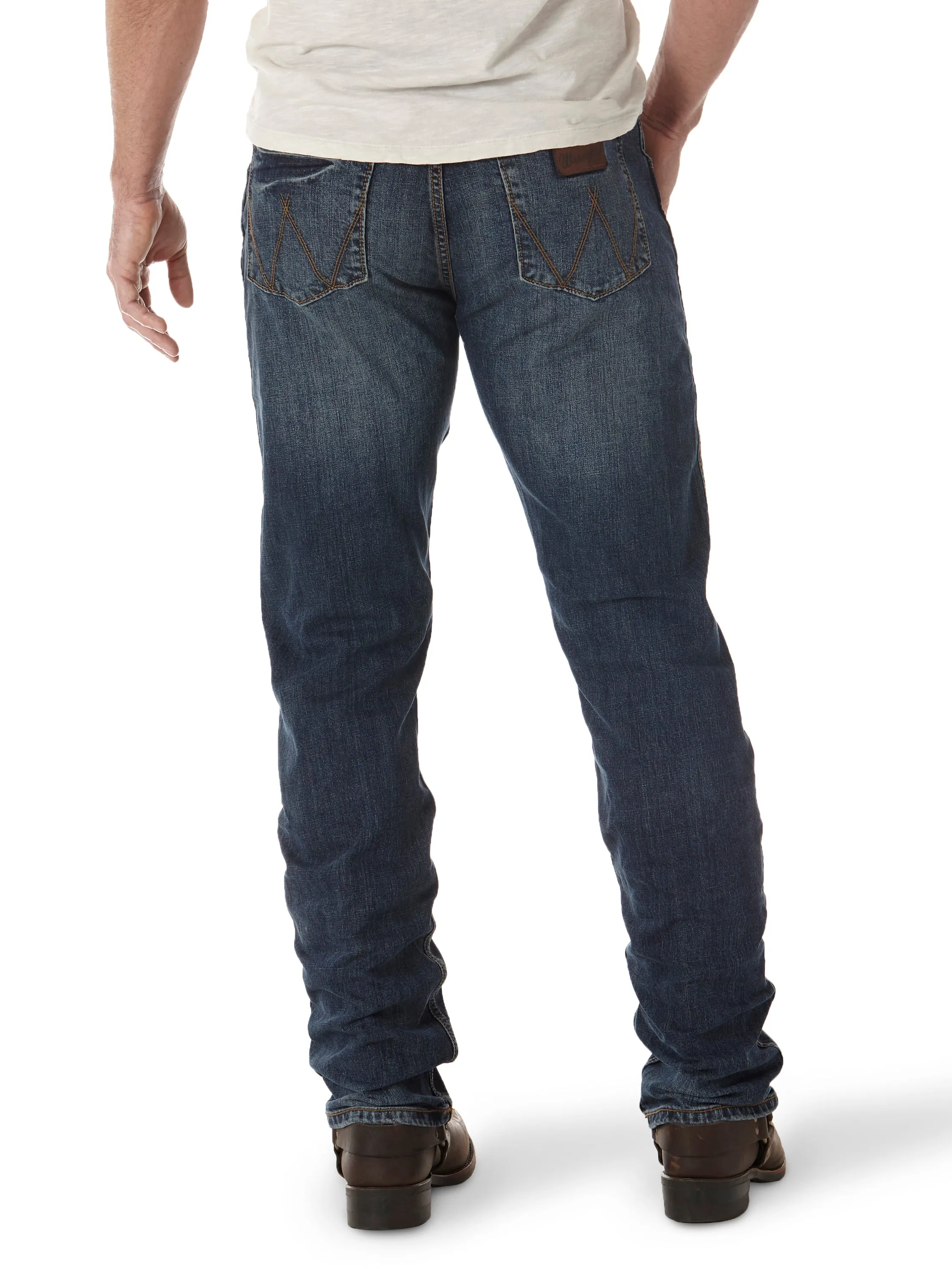 Wrangler Men's Retro Slim Straight Jean