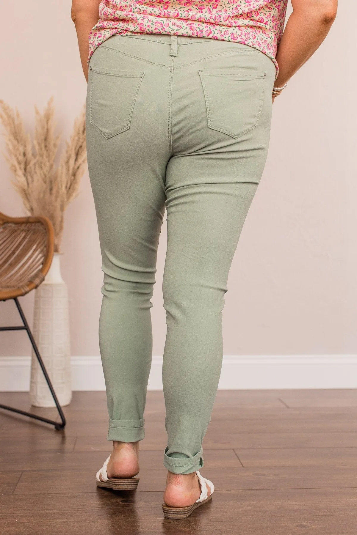 YMI Mid-Rise Jeggings- Esmeralda Wash