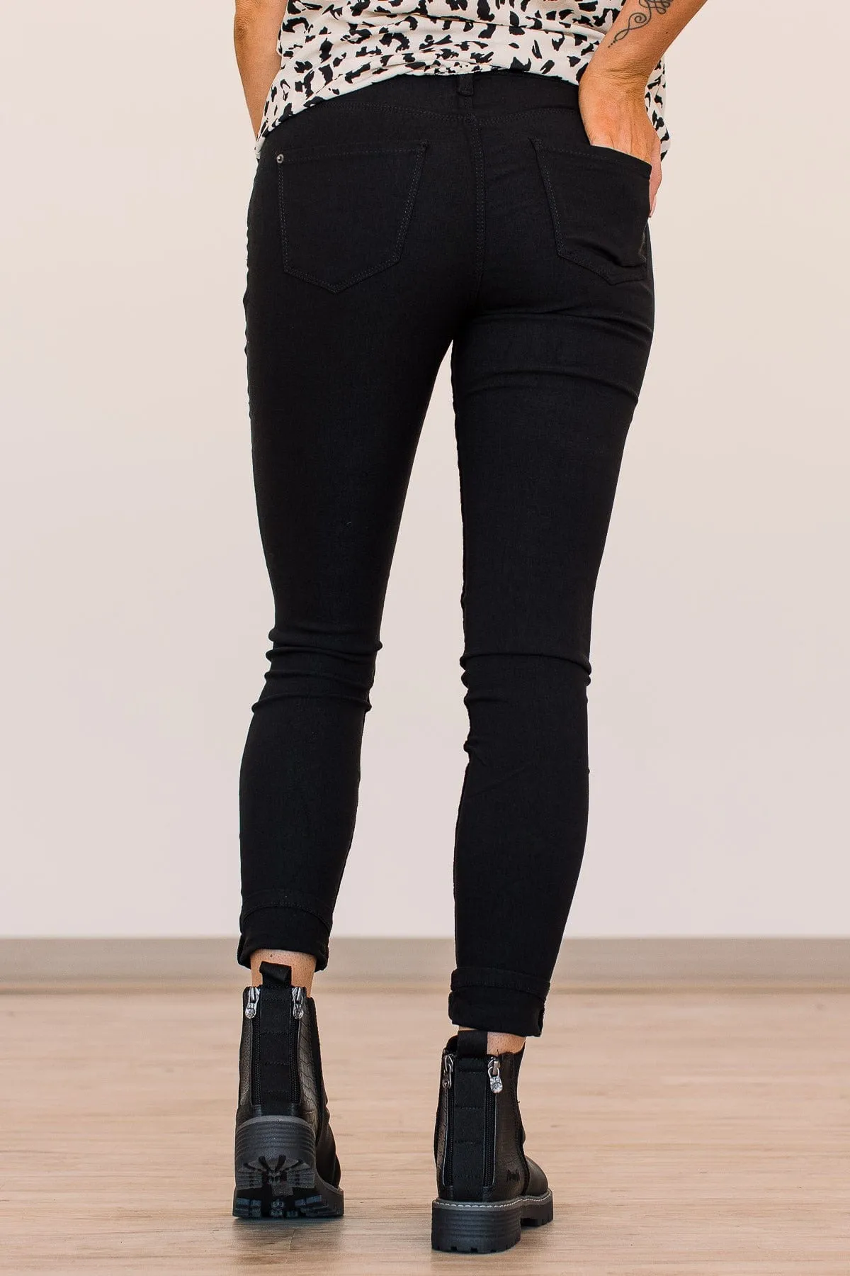 YMI Mid-Rise Jeggings- Helena Wash