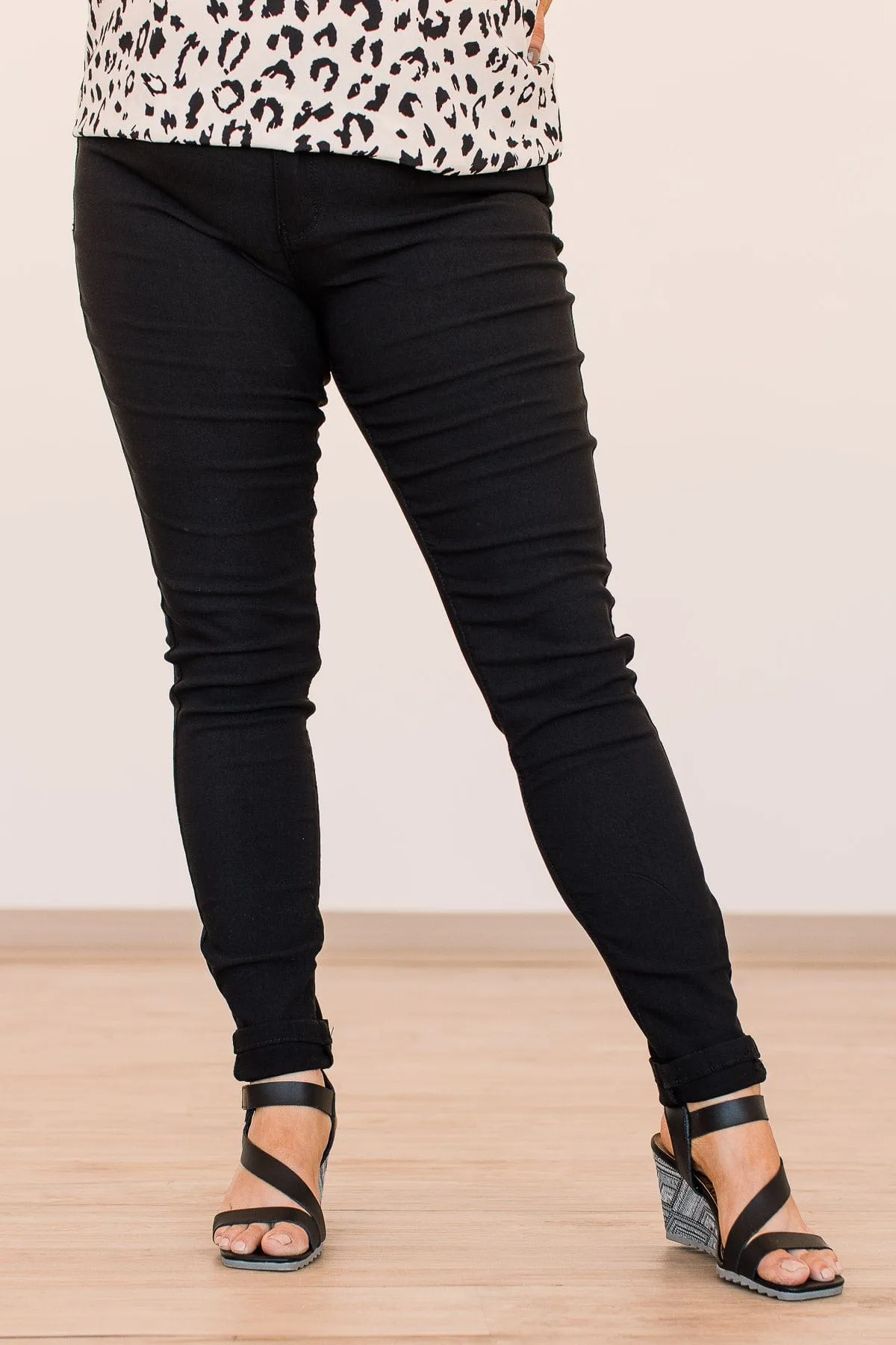 YMI Mid-Rise Jeggings- Helena Wash